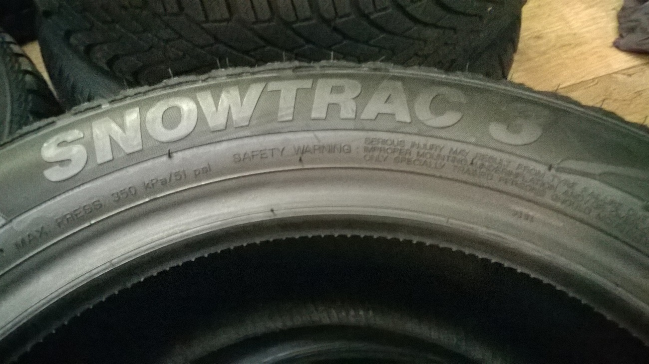 Vredestein Snow Track3 195/55R15