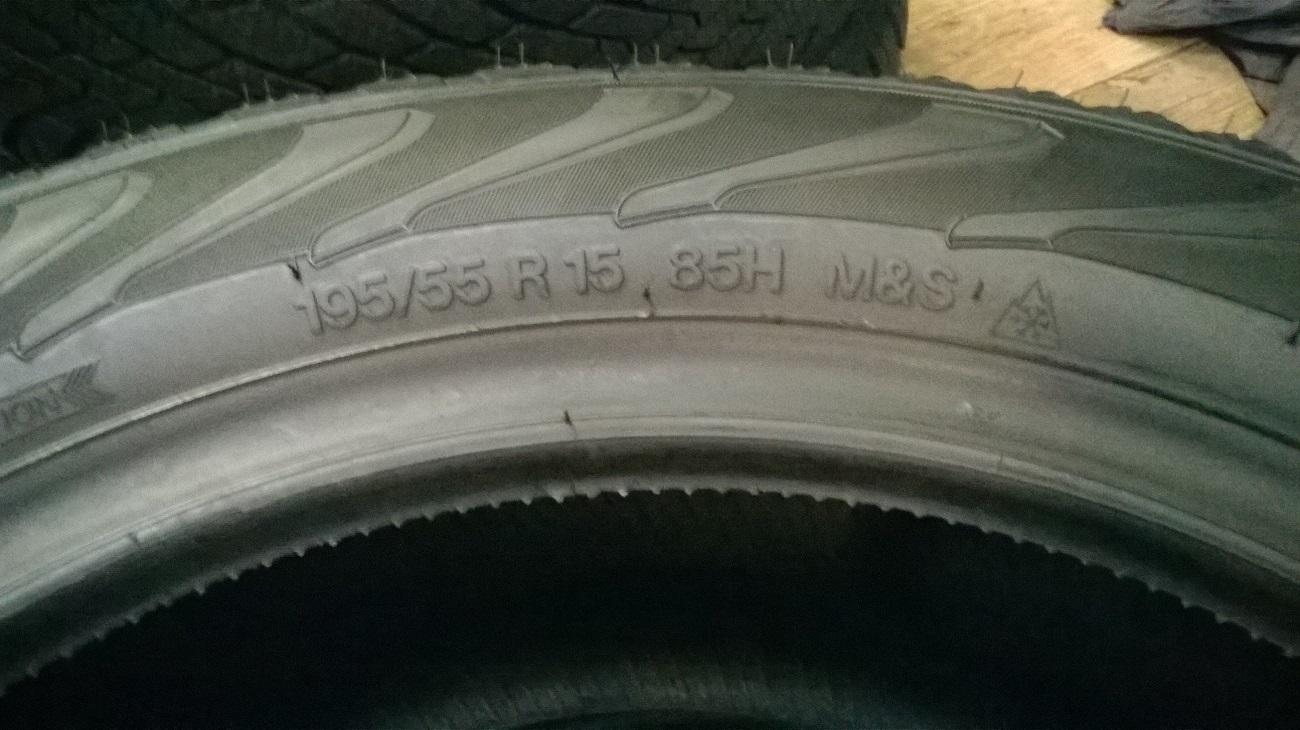 Vredestein Snow Track3 195/55R15