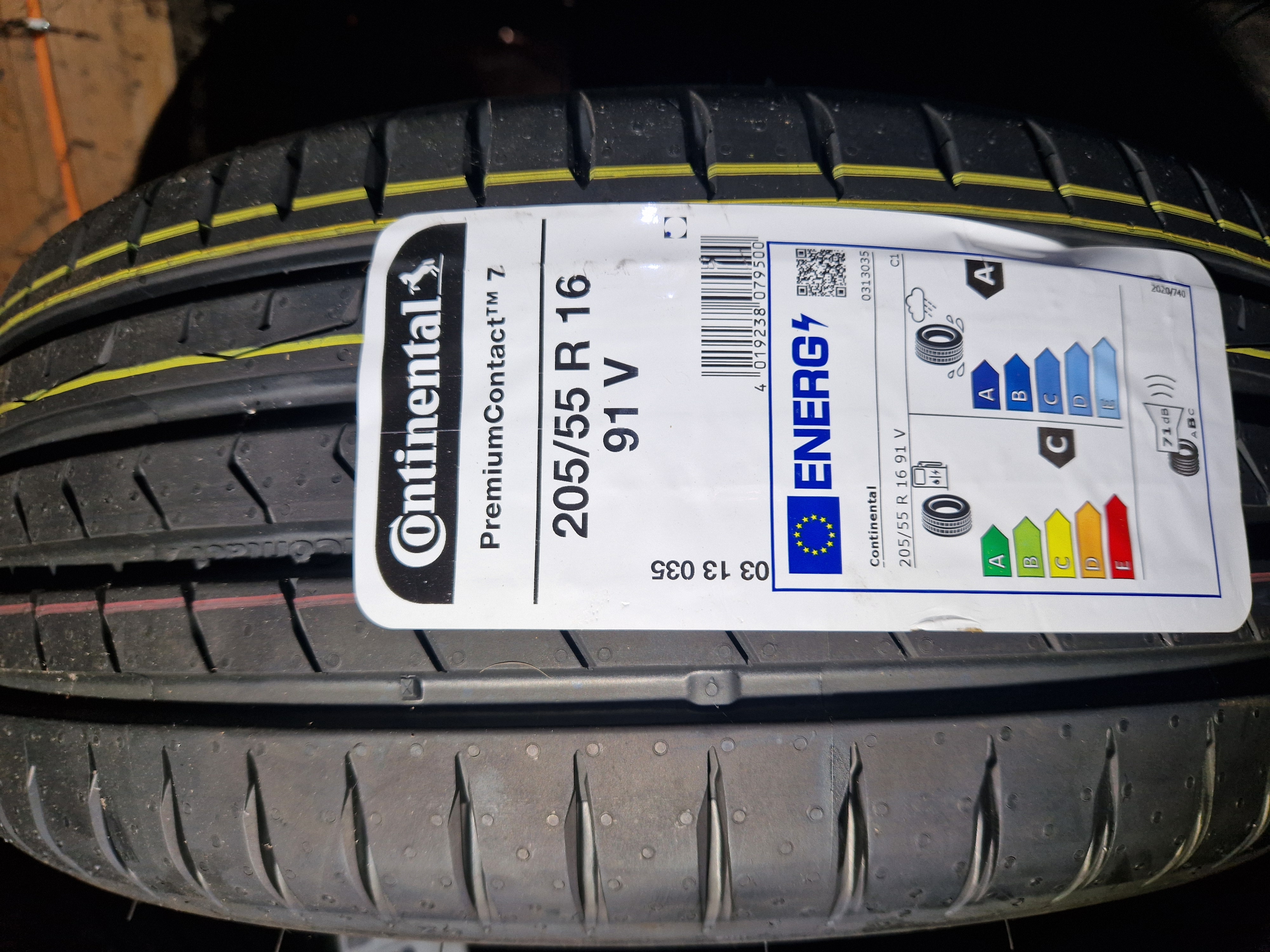 Continental PremiumContact 7 205/55R16 91 V