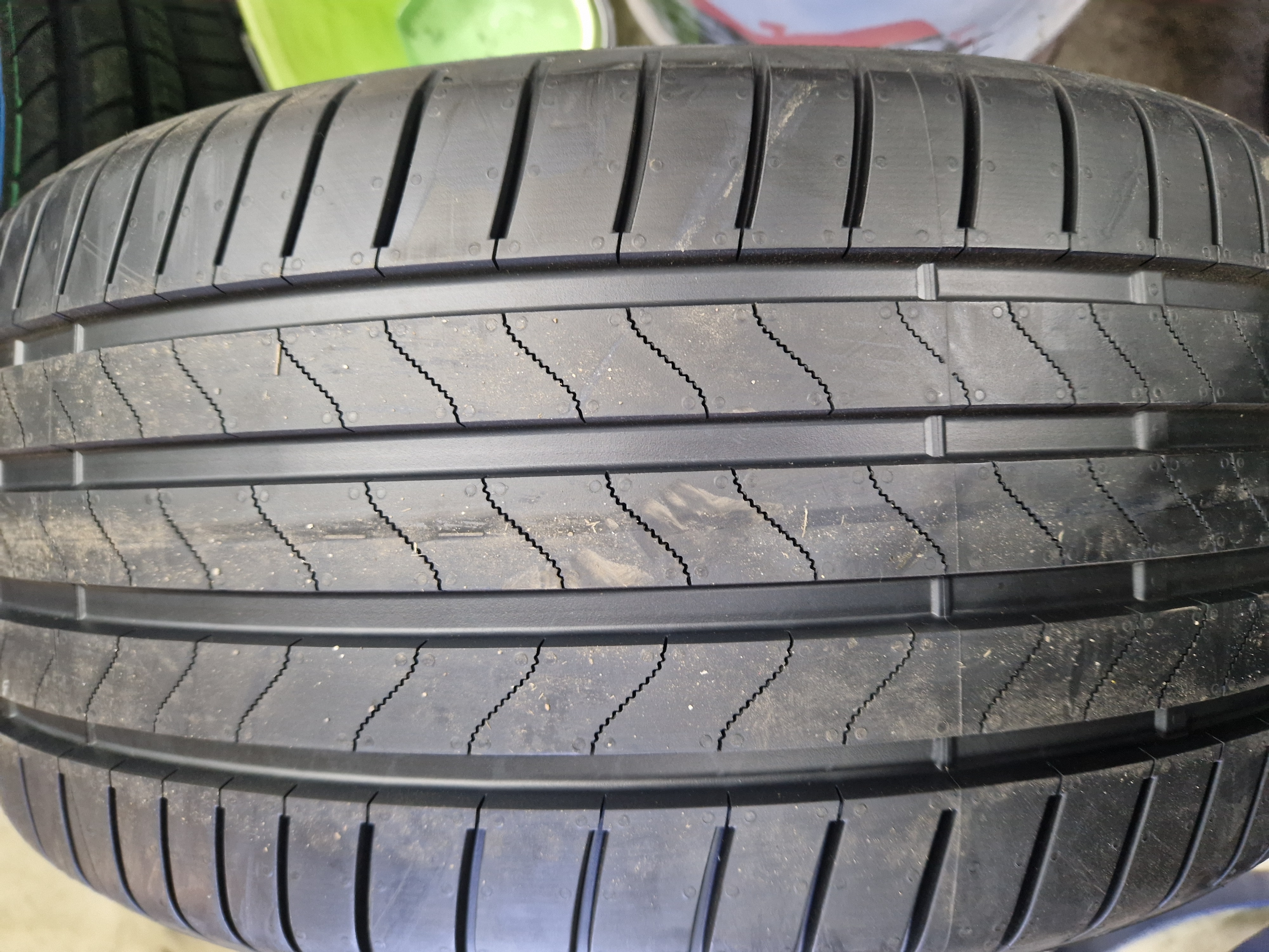 BRIDGESTONE Turanza 6 Enliten 255/35R19 96 Y