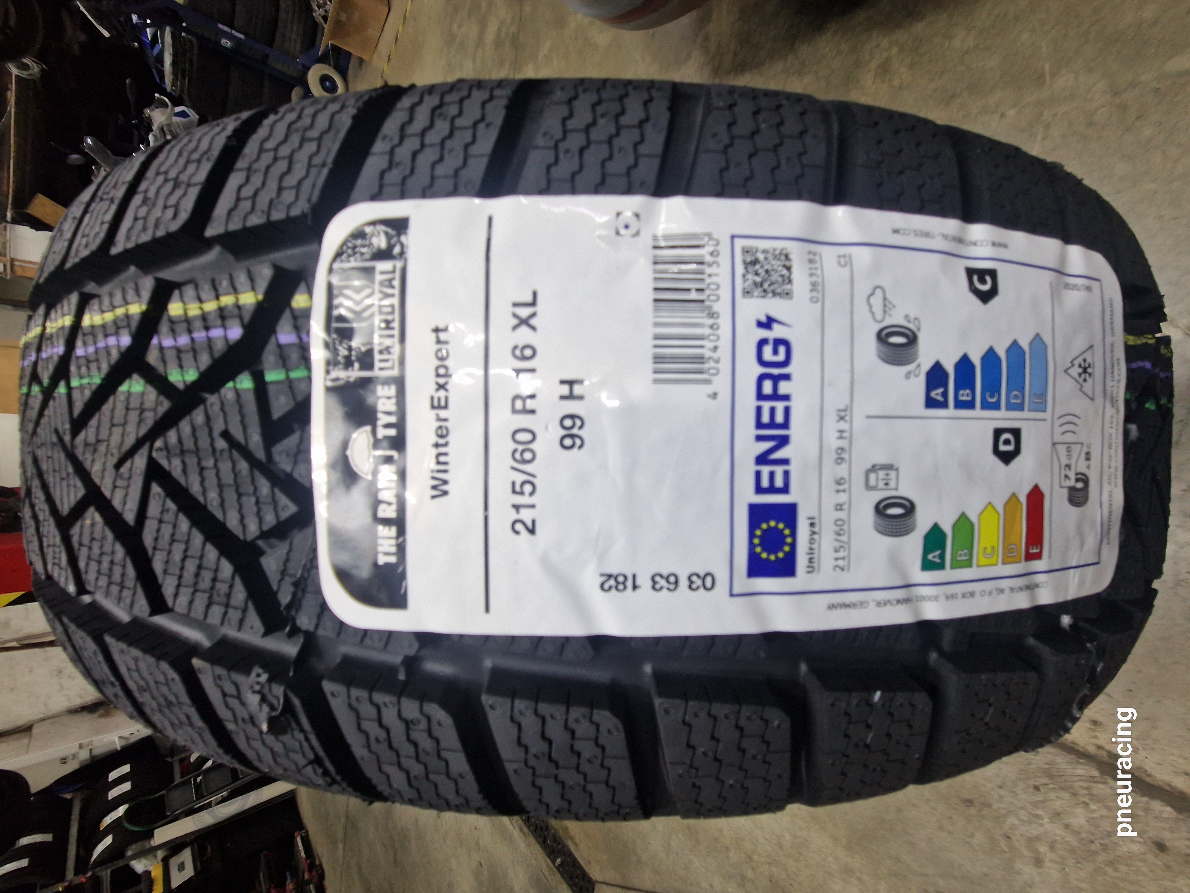 Uniroyal Winter Expert 215/60 R16 99 H
