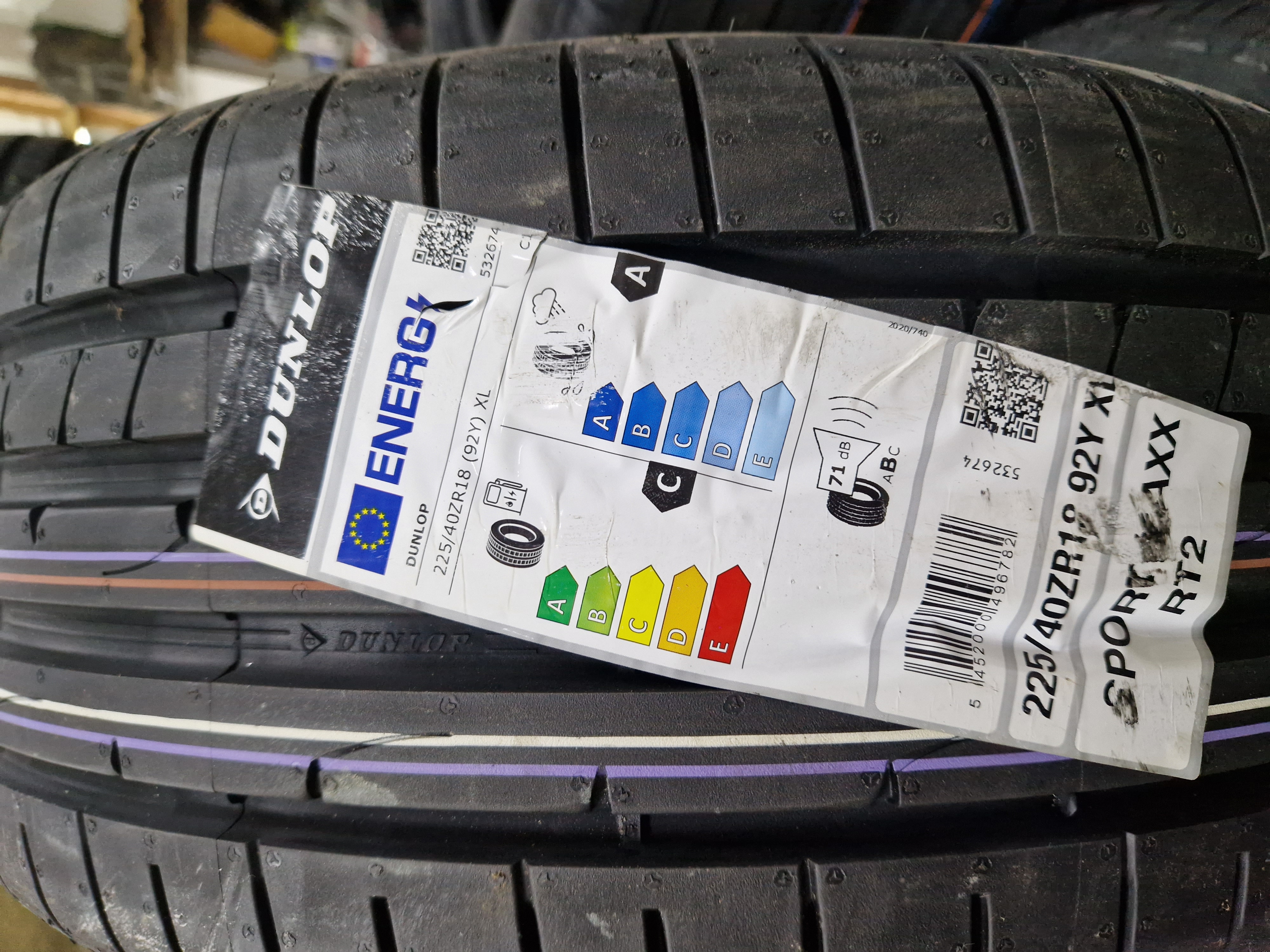 Dunlop Sportmaxx RT 2 225/40R18 92Y XL