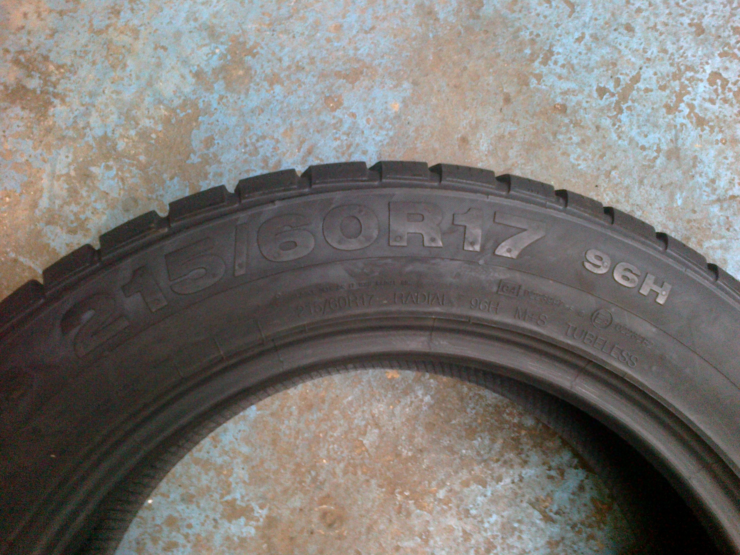 Continental 4x4 Wintercontact 215/60R17 96H