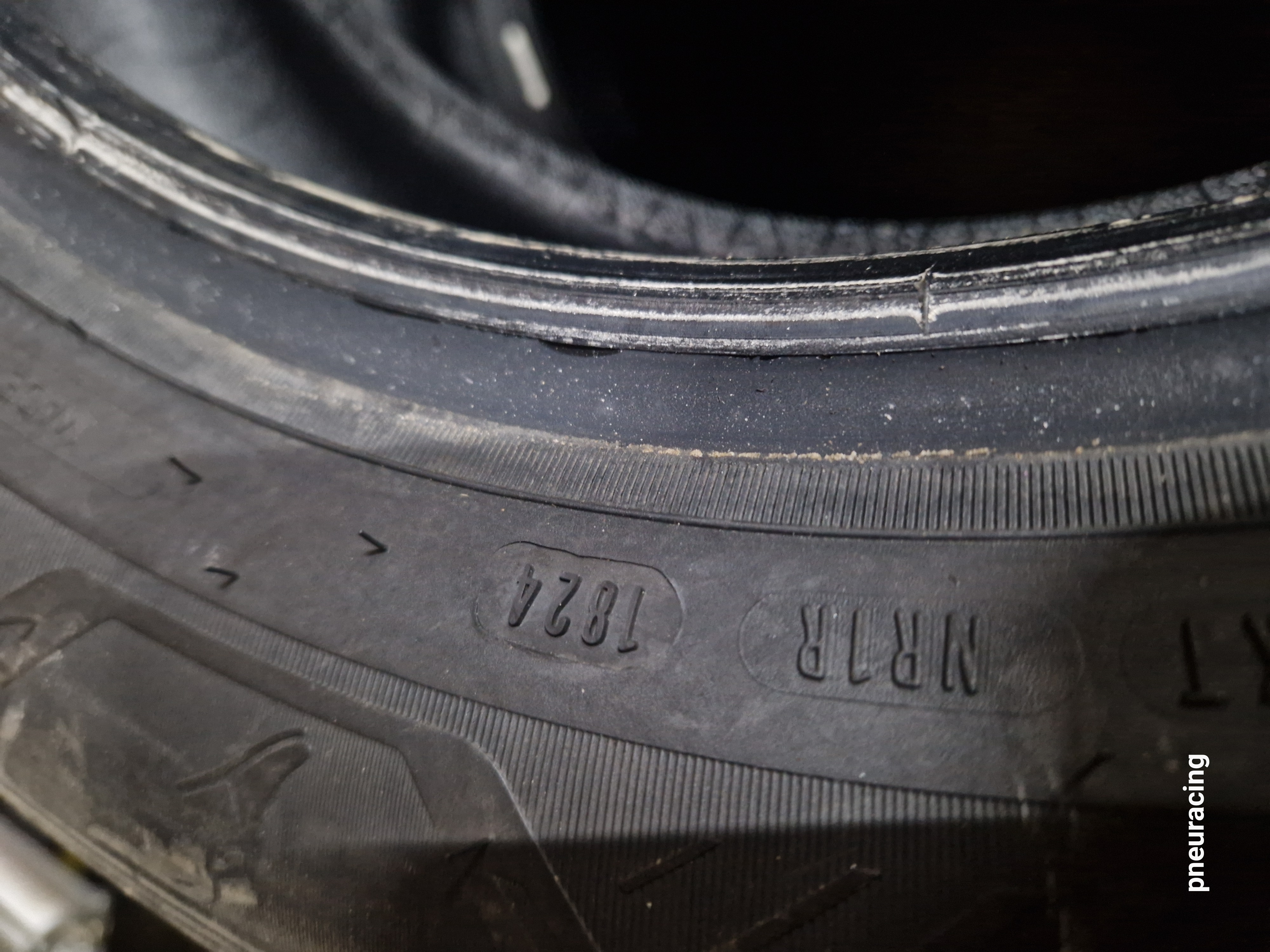 215/60 R17 Goodyear EfficientGrip 2 SUV 96 H  **DEMO**