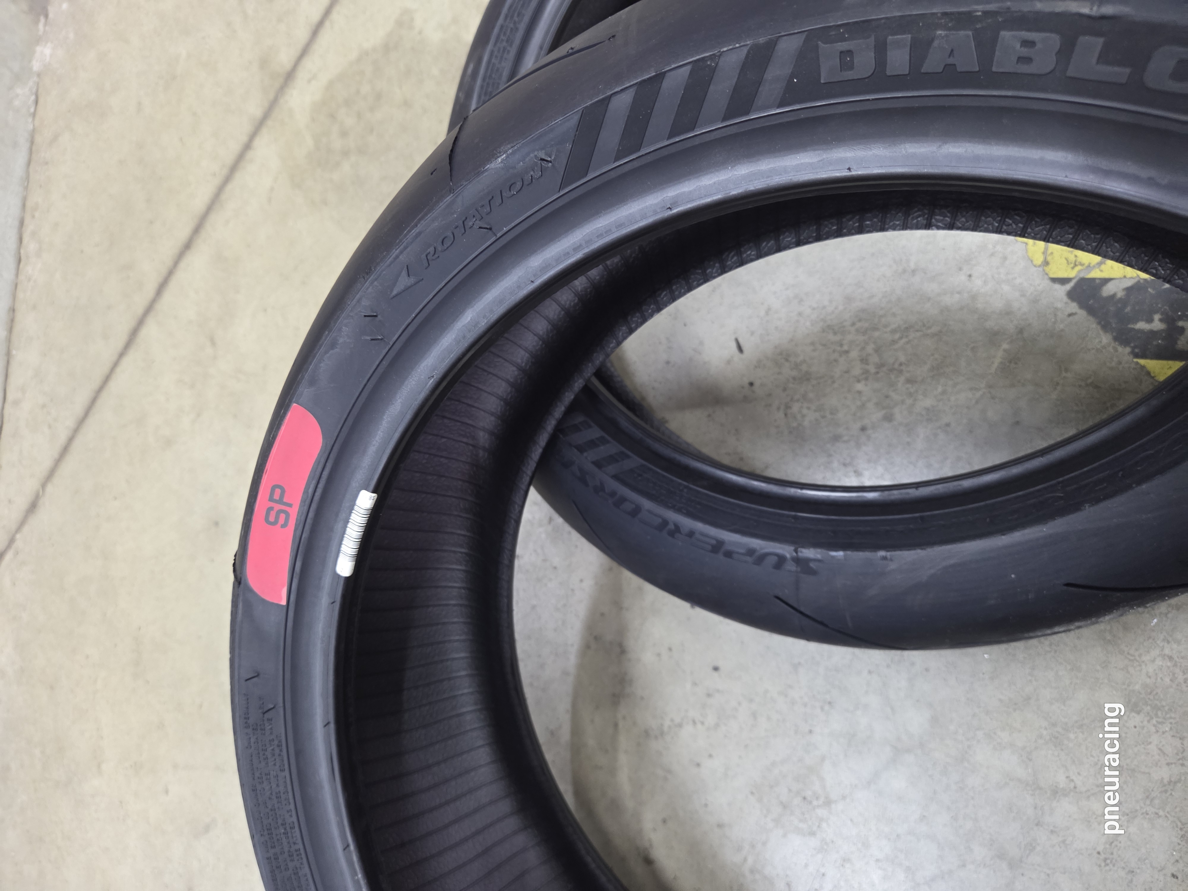 Pirelli Diablo Supercorsa V4 SP 190/50 R17 -73w 120/70 R17 - 58w