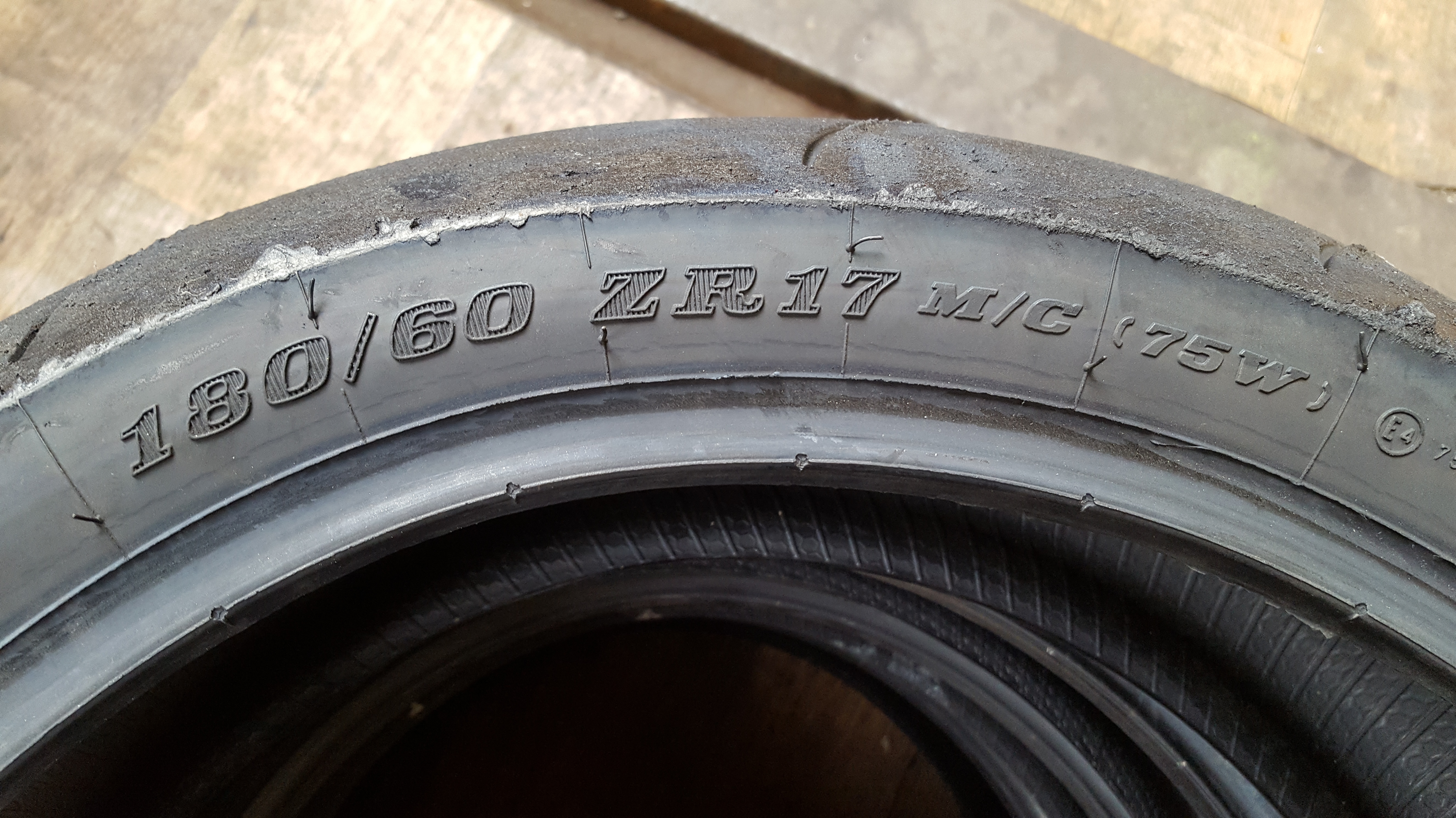Dunlop GP D213 180/60ZR17