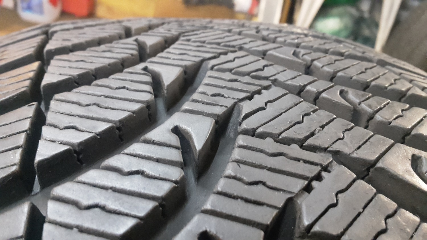 Michelin Alpin A4 215/55R17 98V