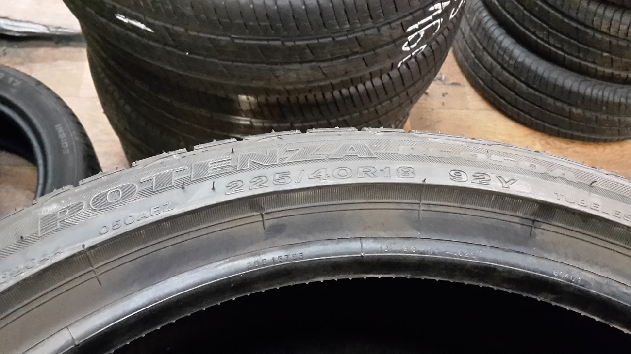 Bridgestone Potenza RE050A   225/40R18