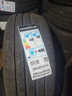 Goodyear EfficientGrip Performance 2 205/55R16 91 V