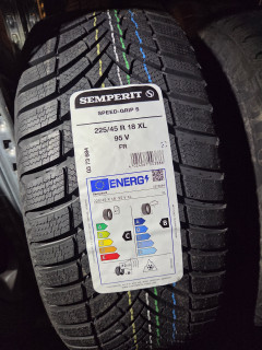 Semperit Speed Grip 5   225/45 R18 95V XL 