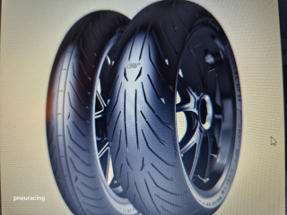 Pirelli ANGEL GT 150/70ZR17