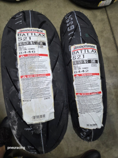 Bridgestone Battlax S21 180/55 R17 -73w 120/70 R17 -58w