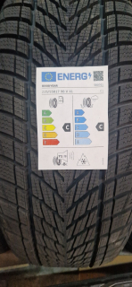 Goodyear UltraGrip Performance 3   215/55R17 98 V XL