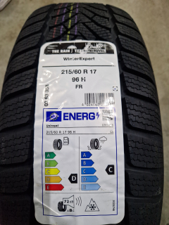 Uniroyal Winter Expert   215/60R17  96H