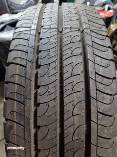Goodyear Efficient Grip Cargo  109/107R   215/65 R16C